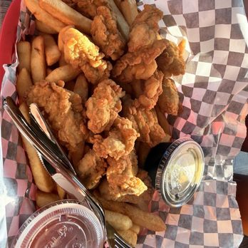 Mirro's Cafe - Fried oysters - Cafes Near Me - Waves, North Carolina Mirro's Cafe - Fried oysters - Cafes Near Me - Waves, North Carolina