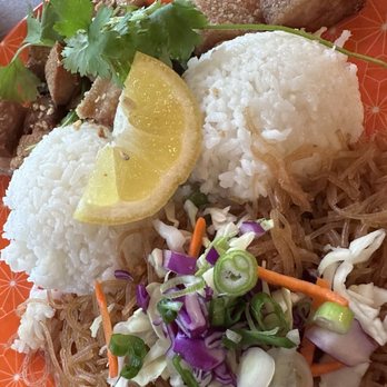 CheBogz - Lechon Kawali Special - Filipino Near Me - Seattle, Washington