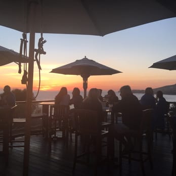 The Rooftop Lounge - View of the sunset - Lounges Near Me - Laguna Beach, California The Rooftop Lounge - View of the sunset - Lounges Near Me - Laguna Beach, California
