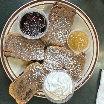 Egg Works - Banana Nut French Toast - Breakfast & Brunch Near Me - Las Vegas, Nevada Egg Works - Banana Nut French Toast - Breakfast & Brunch Near Me - Las Vegas, Nevada