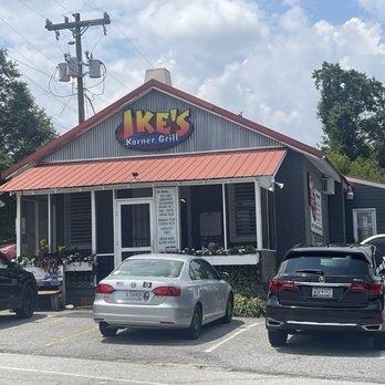 Ike's Korner Grille - Ike's - Bars Near Me - Spartanburg, South Carolina