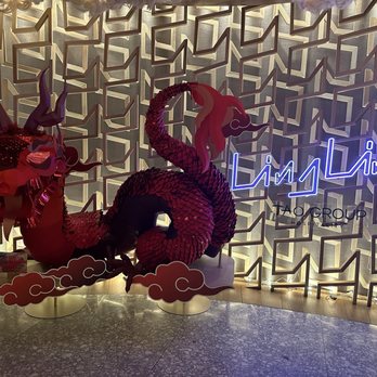Ling Ling by Hakkasan - Entry Area - Asian Fusion Near Me - México, D.F., DIF