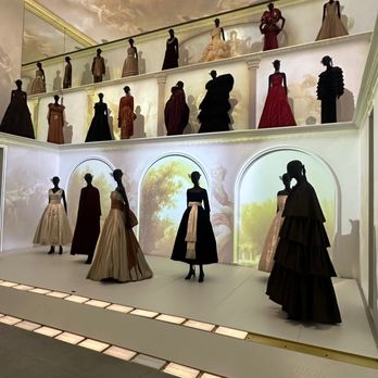La Galerie Dior - Museums Near Me - Paris