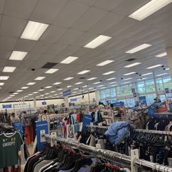 Ross Dress for Less - Inside