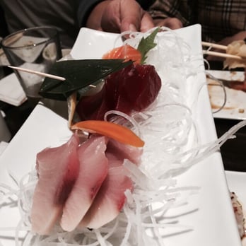 Sushi On Fire - A picture is only worth a thousand words until you taste it with your own tongue - Sushi Bars Near Me - Long Beach, California