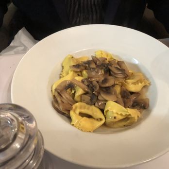 Su Misura - Italian Near Me - Paris, 75 Su Misura - Italian Near Me - Paris, 75