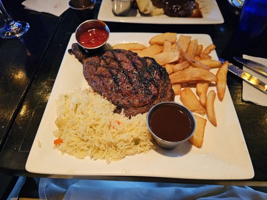 Annie's Paramount Steak House by null