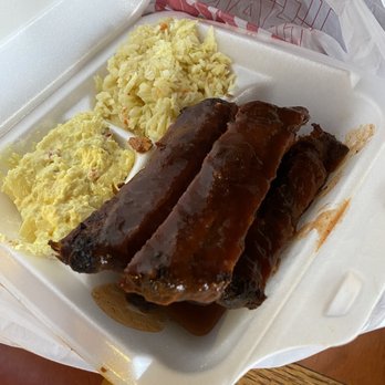 Jim Neely's Interstate BBQ - Half slab dinner with slaw and potato salad - Barbeque Near Me - Memphis, Tennessee Jim Neely's Interstate BBQ - Half slab dinner with slaw and potato salad - Barbeque Near Me - Memphis, Tennessee