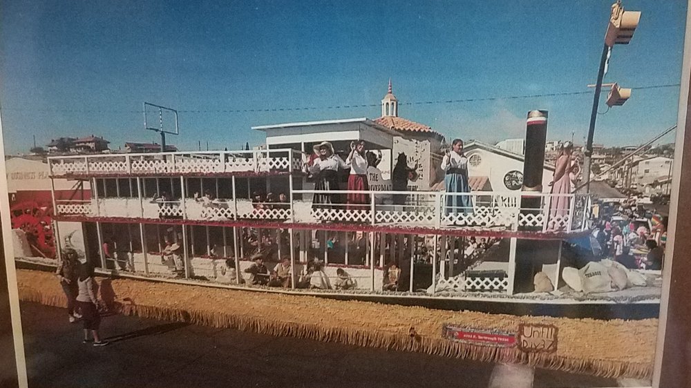 PARADE FLOAT BUILDERS Updated July 2024 13 Photos El Paso, Texas