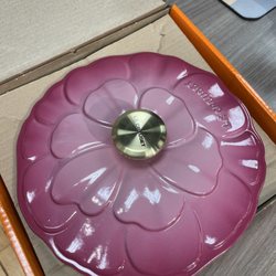 Le Creuset Outlet Store