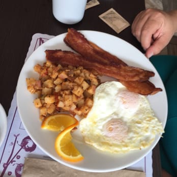 Beach Plum Kitchen - Breakfast is the best! Wake up and come here! - New American Near Me - Carlsbad, California