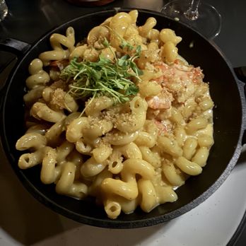 Salt And Ember - Lobster Mac - Wine Bars Near Me - Mount Dora, Florida Salt And Ember - Lobster Mac - Wine Bars Near Me - Mount Dora, Florida