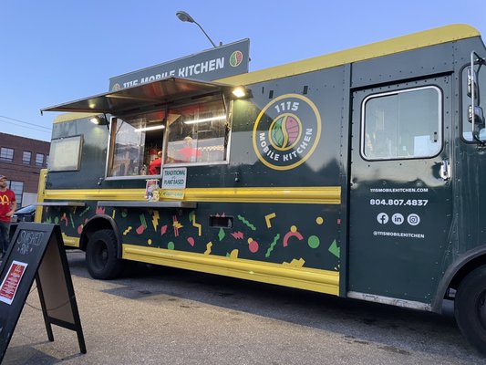 1115 MOBILE KITCHEN - Updated February 2025 - 74 Photos & 22 Reviews