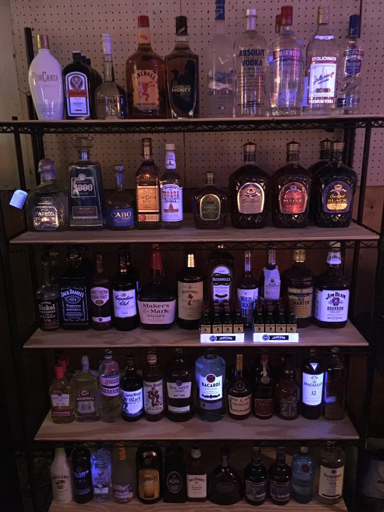 JohnnyKellyVille Beach Bar & Grill Logo