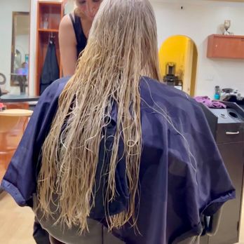Angela's Color Concepts - Hair Stylists Near Me - Rolling Hills Estates, California