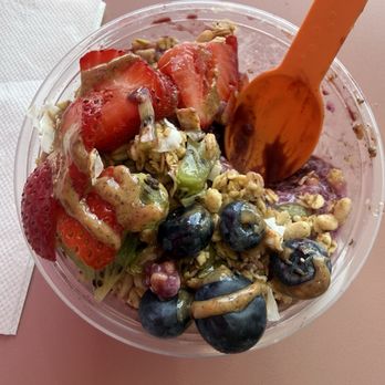 Rainbowls - Juice Bars & Smoothies Near Me - Anaheim, California Rainbowls - Juice Bars & Smoothies Near Me - Anaheim, California
