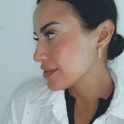 The Lux Lash - Side photo of lash extensions