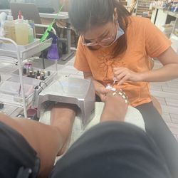 Vip Nails - Shellac on toes issa must. It last!