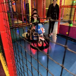 Kids Empire - Electric bikes for kids