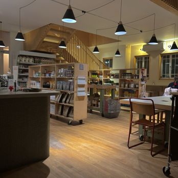 La Mama - Grocery/quality goods area - Breakfast & Brunch Near Me - Santa Fe, New Mexico
