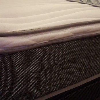 Verlo Mattress - Dubuque - Unexpanded Verlo mattress after 20 days. Same on both ends. - Mattresses Near Me - Dubuque, Iowa