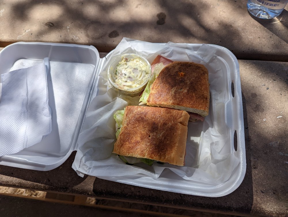 North Palm Canyon Deli