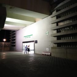 Metro L1 - San Juan Bajo - Entrada METRO