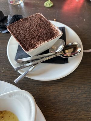 MōMō Pizzeria & Ristorante by null