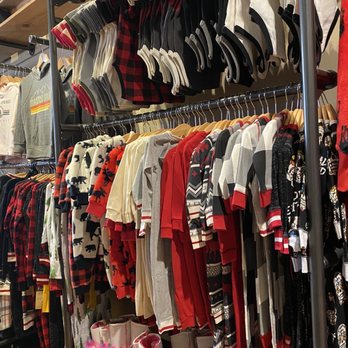 Mountain West - Men's Clothing Near Me - Manitou Springs, Colorado Mountain West - Men's Clothing Near Me - Manitou Springs, Colorado