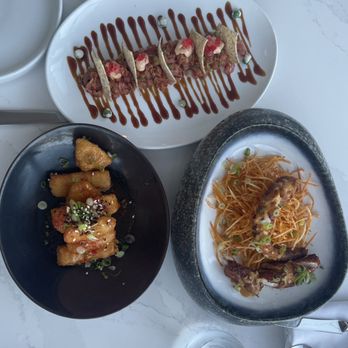 Terravita - Tuna Tartare, Sweet & Spicy Calamari, Charred Octopus - New American Near Me - Edgewater, New Jersey Terravita - Tuna Tartare, Sweet & Spicy Calamari, Charred Octopus - New American Near Me - Edgewater, New Jersey