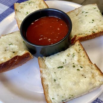 Win-Spuntino - Garlic Cheese Bread - Italian Near Me - Honolulu, Hawaii