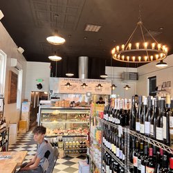The Whole Ox - Restaurant interior