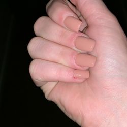 Atoka Nails