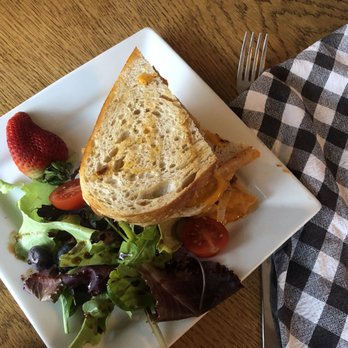 Cafe 43 - Coffee & Tea Near Me - Mineral Point, Wisconsin