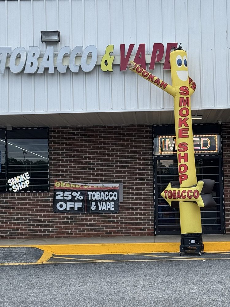 Chesnee Tobacco & Vape Logo