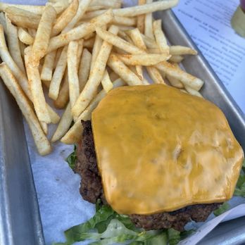 The Prosser House - Kids bunless burger and shoestring fries - New American Near Me - Prosser, Washington