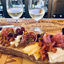 Farfelu Wine & Cheese Cafe - Charcuterie