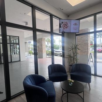 Magic City Perks - Inside - Coffee & Tea Near Me - Miami, Florida