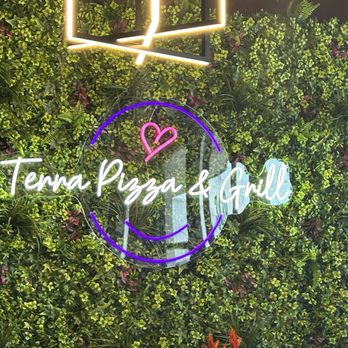 Terra Pizza And Grill - Pizza Near Me - Mandeville, Louisiana