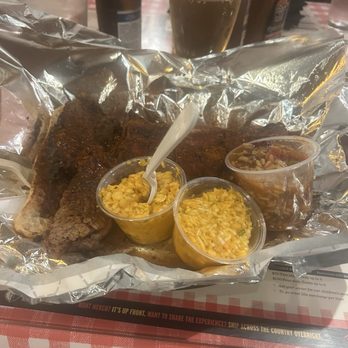 Charlie Vergos' Rendezvous - Pork Ribs & Brisket Combination Slaw and Red Beans and Rice - Barbeque Near Me - Memphis, Tennessee