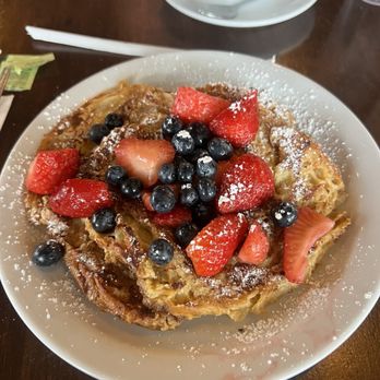 Fratelli Cafe - Signature Croissant French Toast - Coffee & Tea Near Me - Marina Del Rey, California Fratelli Cafe - Signature Croissant French Toast - Coffee & Tea Near Me - Marina Del Rey, California