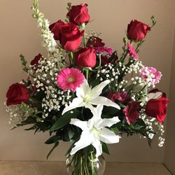 Mimi's Flowers & Gifts