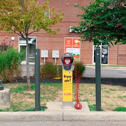 GetGo - One of two newly installed free air pump stations.