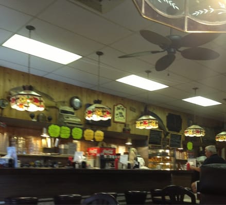 John & Elaine's Restaurant by null