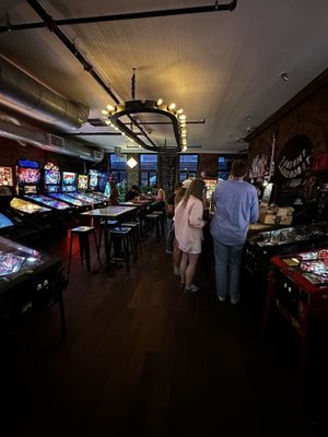 Sunshine Laundromat by null