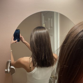 Platinum Salon - The end result. Not at all what i wanted - Hair Salons Near Me - Tampa, Florida Platinum Salon - The end result. Not at all what i wanted - Hair Salons Near Me - Tampa, Florida