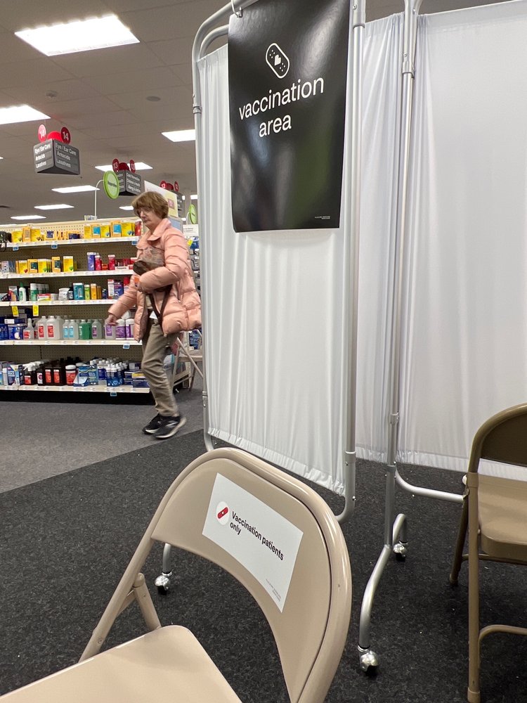 CVS PHARMACY - Updated December 2025 - 14 Photos - 2303 Merle Hay Rd ...