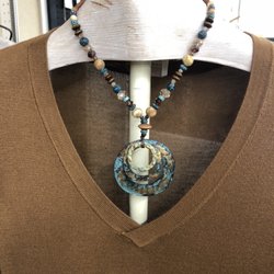 Gently Worn Resale Shop