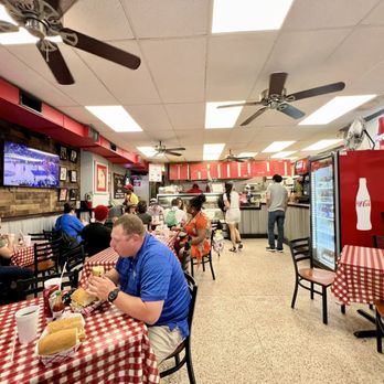 Johnny's - po JOHNNY'S PO-BOYS - Updated August 2025 - 1201 Photos & 1642