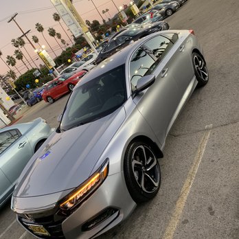 Honda Van Nuys - Car Dealers Near Me - Van Nuys, California